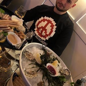 Meet your Posher, Klaus